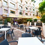 Torreluz Centro 호텔