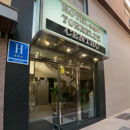 Torreluz Centro فندق المرية