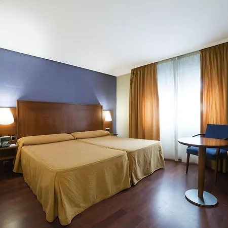 Hotel Torreluz Centro