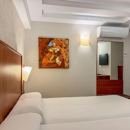 Torreluz Centro Hotell Almería