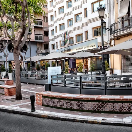 Torreluz Centro فندق المرية