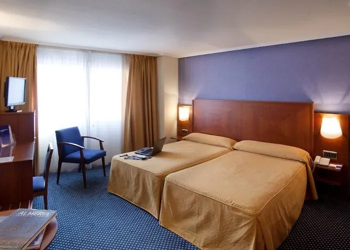 Torreluz Centro 3* Almería