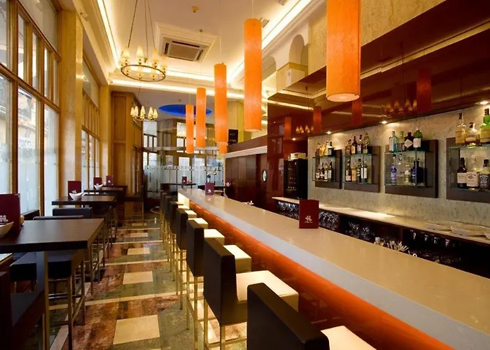 Hotell Torreluz Centro